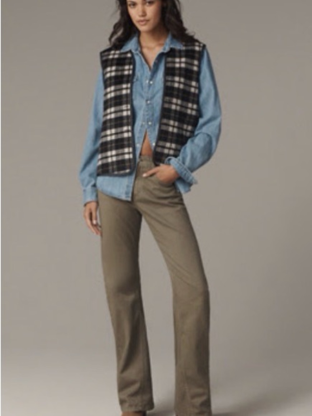 PILCRO ESSENTIAL LOW-RISE FLARE PANTS
